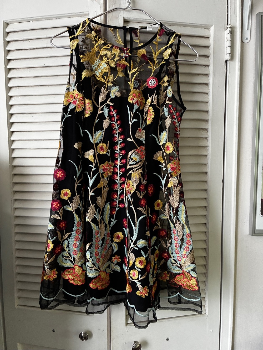 Black Floral Embroidered Sleeveless Dress